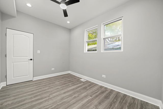 7918 S Anthony Avenue, Chicago, IL 60619