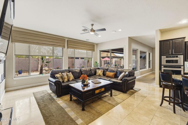 636 E VERMONT Drive, Gilbert, AZ 85295