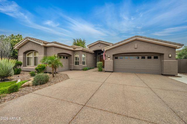 636 E VERMONT Drive, Gilbert, AZ 85295
