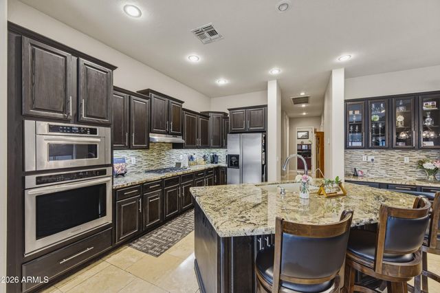 636 E VERMONT Drive, Gilbert, AZ 85295