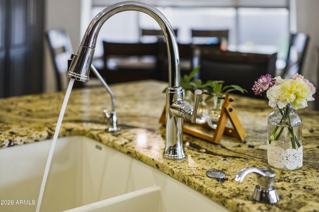 636 E VERMONT Drive, Gilbert, AZ 85295