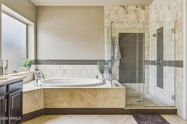 636 E VERMONT Drive, Gilbert, AZ 85295