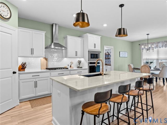 16106 Cambian Ln, Chesterfield, VA 23832