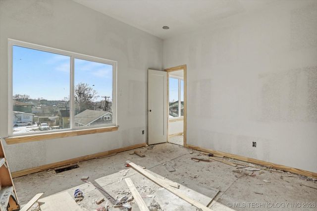 1244 S Quincy Avenue 1, Tulsa, OK 74120