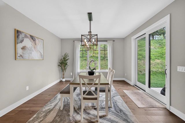 2412 Kilarney Way, Waunakee, WI 53597