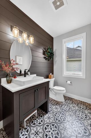 2412 Kilarney Way, Waunakee, WI 53597