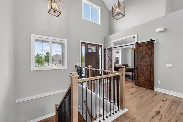 2412 Kilarney Way, Waunakee, WI 53597