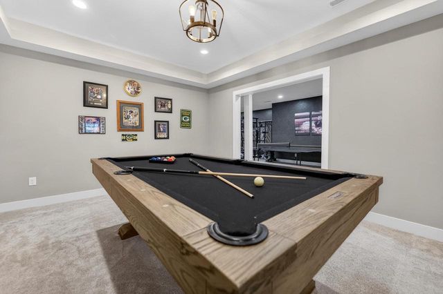 2412 Kilarney Way, Waunakee, WI 53597