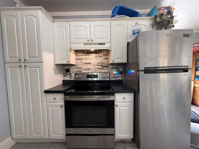 2618 30th Street, Des Moines, IA 50310