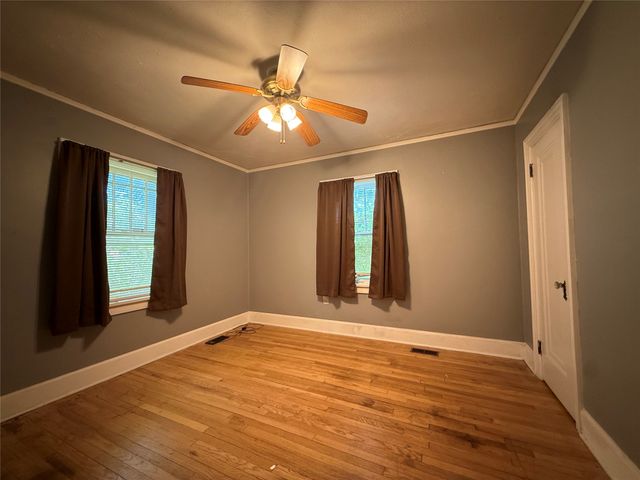 2618 30th Street, Des Moines, IA 50310