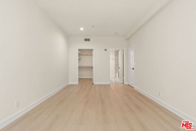 1315 S Saltair Avenue 203, Los Angeles, CA 90025