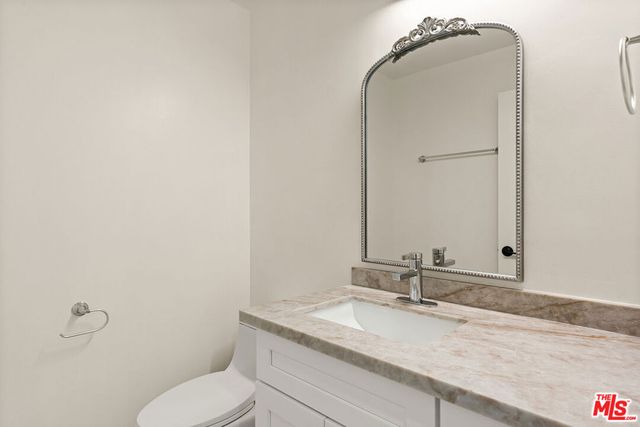 1315 S Saltair Avenue 203, Los Angeles, CA 90025