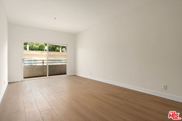 1315 S Saltair Avenue 203, Los Angeles, CA 90025