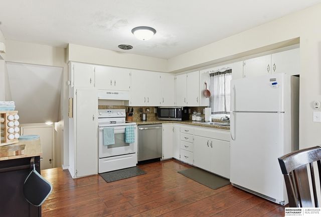 6703 Ogden Street, Omaha, NE 68104