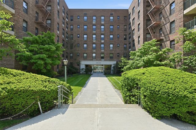 226-26 Union Turnpike 2N, Bayside, NY 11364