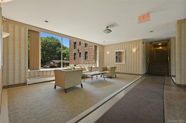 226-26 Union Turnpike 2N, Bayside, NY 11364