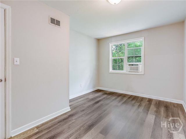6 Ronnie Avenue, Savannah, GA 31408