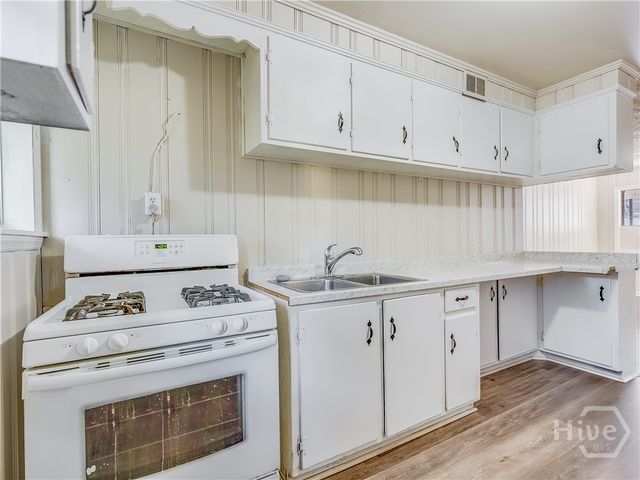 6 Ronnie Avenue, Savannah, GA 31408