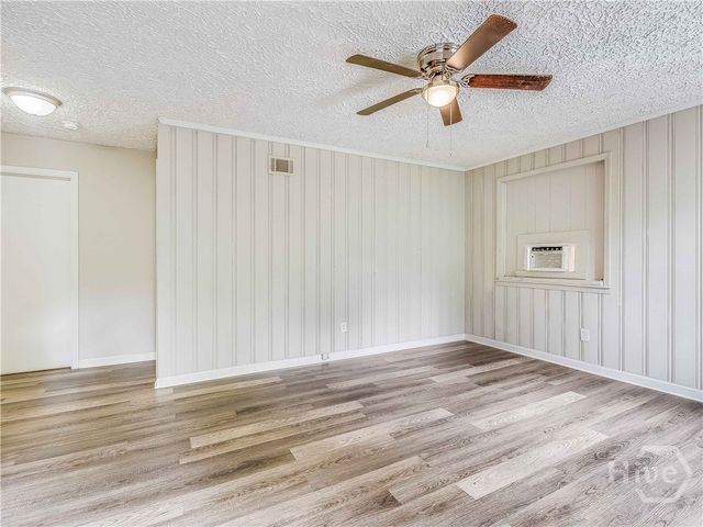 6 Ronnie Avenue, Savannah, GA 31408