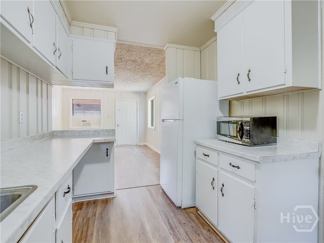 6 Ronnie Avenue, Savannah, GA 31408