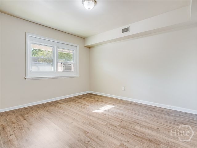 6 Ronnie Avenue, Savannah, GA 31408