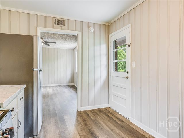 6 Ronnie Avenue, Savannah, GA 31408