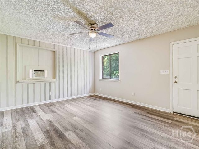 6 Ronnie Avenue, Savannah, GA 31408