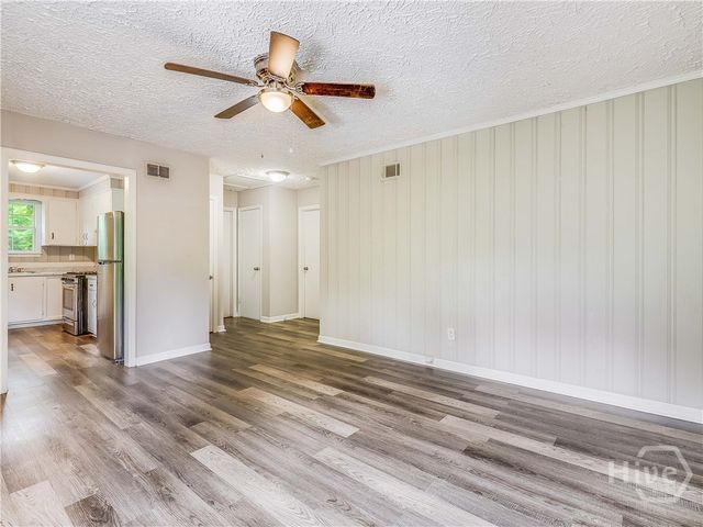 6 Ronnie Avenue, Savannah, GA 31408