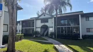 468 NE 206th Ln 201, Miami, FL 33179