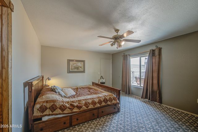 8136 E FOX Street, Mesa, AZ 85207