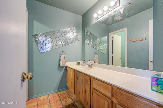 8136 E FOX Street, Mesa, AZ 85207