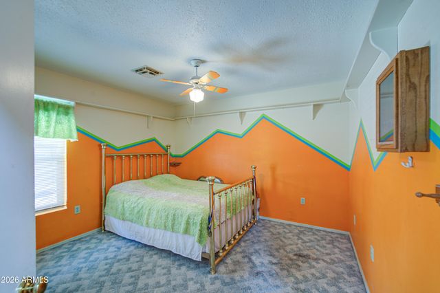 8136 E FOX Street, Mesa, AZ 85207