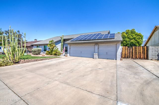 8136 E FOX Street, Mesa, AZ 85207