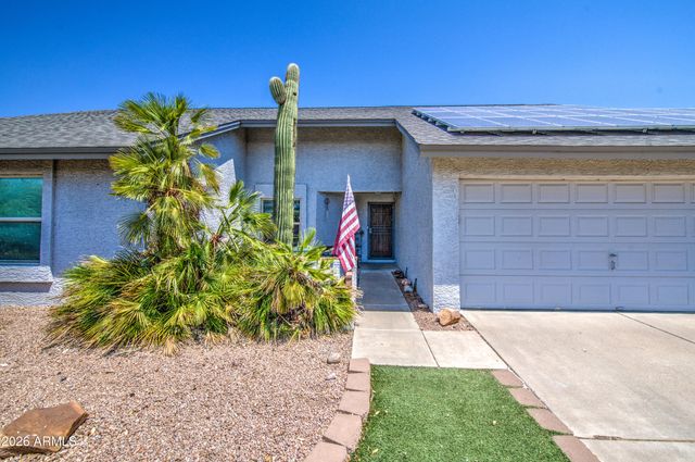 8136 E FOX Street, Mesa, AZ 85207