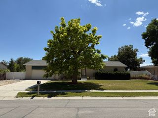 2303 W CYNTHIA ANN CIR, Riverton, UT 84065
