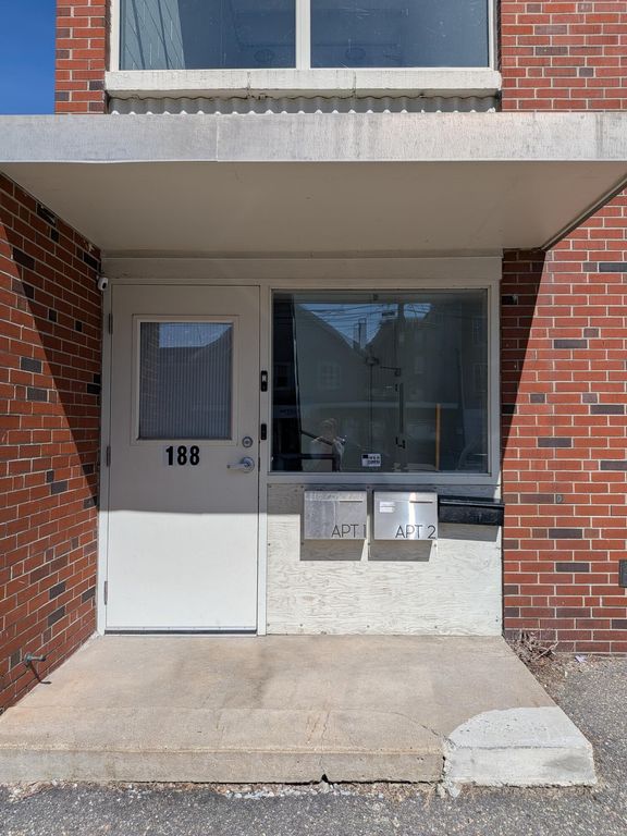 188 Lincoln Street, Lewiston, ME 04240 — photo 2