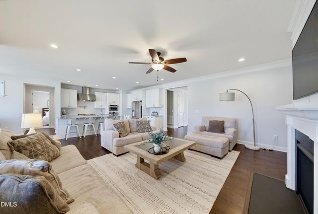 2704 Tunstall Grove Drive, Apex, NC 27523