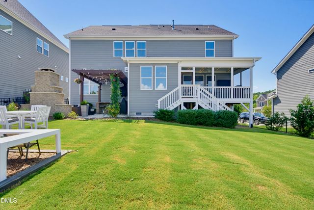 2704 Tunstall Grove Drive, Apex, NC 27523