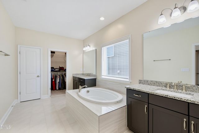 2704 Tunstall Grove Drive, Apex, NC 27523