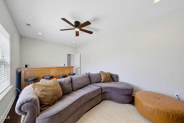 2704 Tunstall Grove Drive, Apex, NC 27523