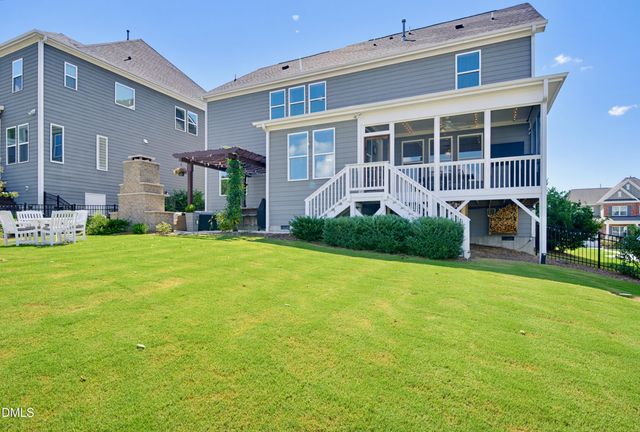 2704 Tunstall Grove Drive, Apex, NC 27523