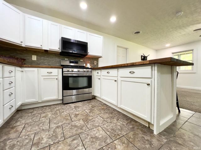 203 Greenhill Addition Road, Bedford, IN 47421