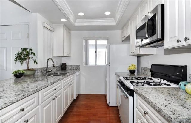 10411 Garden Grove 36, Garden Grove, CA 92843