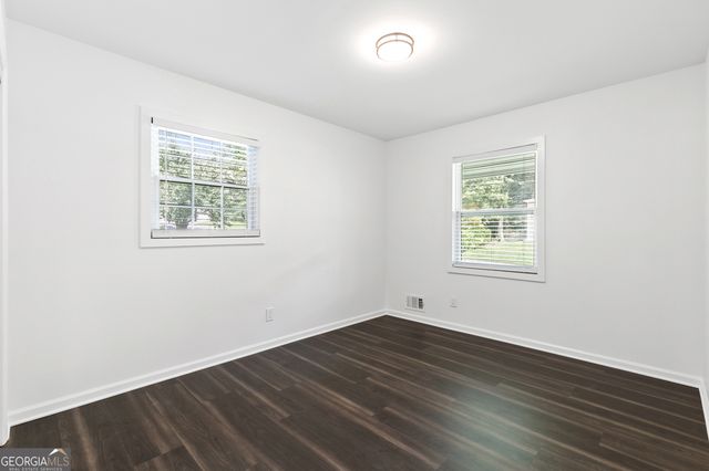 1386 PINEGLEN Drive, Riverdale, GA 30296