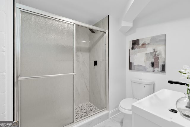 1386 PINEGLEN Drive, Riverdale, GA 30296