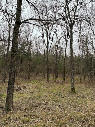 23 County Road 2950, Windom, TX 75306