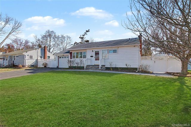 169 Charter Oaks Avenue, Brentwood, NY 11717