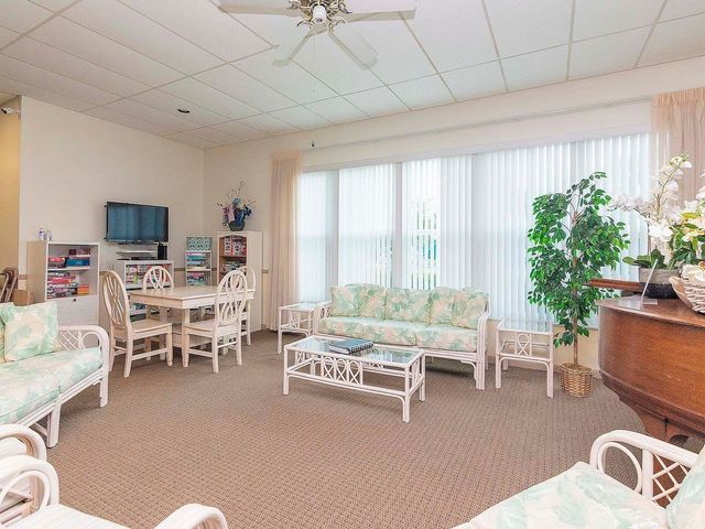 1662 S LAKE AVENUE 6, Clearwater, FL 33756