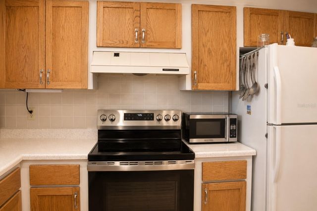 1662 S LAKE AVENUE 6, Clearwater, FL 33756
