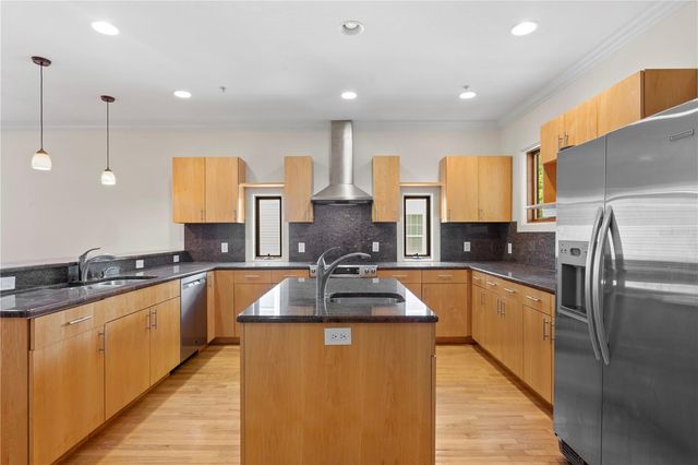 512 S GLEN AVENUE, Tampa, FL 33609